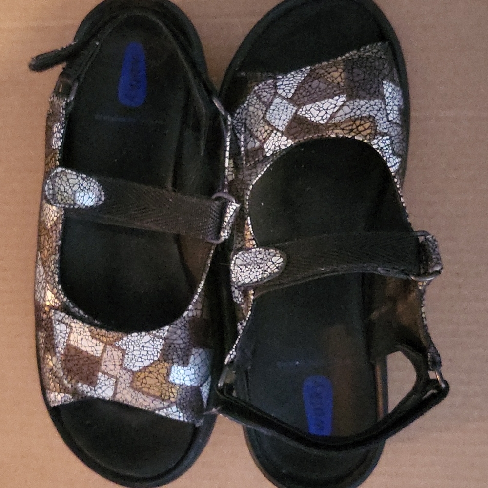 Wolky leather comfort sandal
